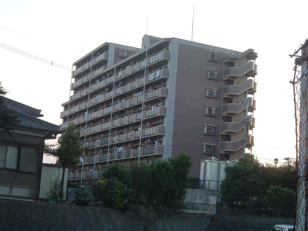 ペルル明野東