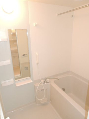 【浴室】 | グランディール | ゆったり過ごせるお風呂です