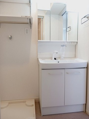 【洗面所】 | ショパン | 使いやすい洗面所です