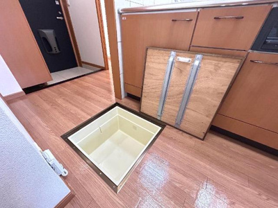 【収納】 | 中宿ベース | 床下収納