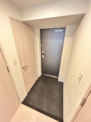 【玄関】 | ソルテラス神戸栄町通