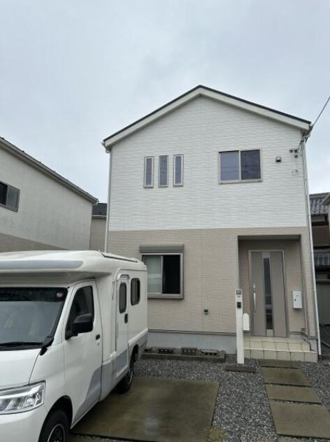 愛知郡愛荘町東円堂の中古一戸建