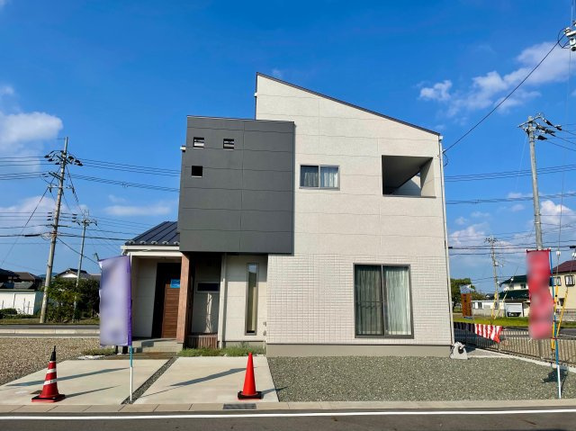 近江八幡市江頭町の中古一戸建