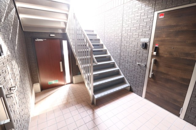 ロズレのエントランス