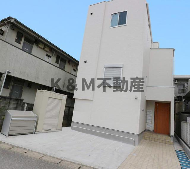 ＲＩＺＥＳＴ　ＦＯＮＴＡＩＮＥの外観| 