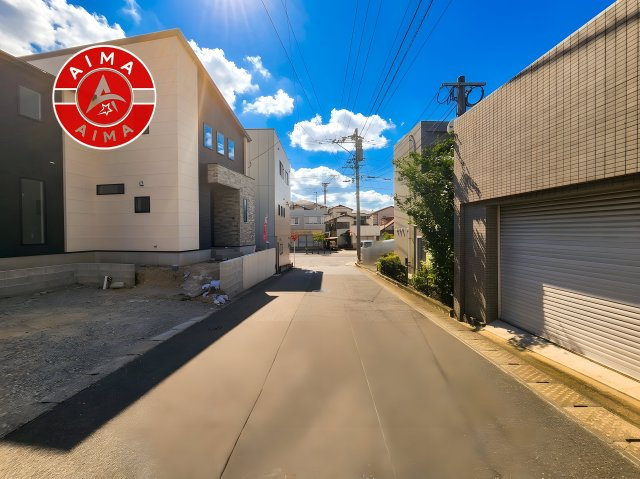 那珂川市片縄東1丁目第4-1棟（1号棟）の外観|前面道路含む現地の写真です。