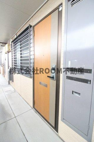 ルシエルいそいちの玄関|明るい玄関です