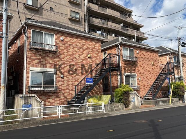 カーザ・レフィナーダⅡの外観| 