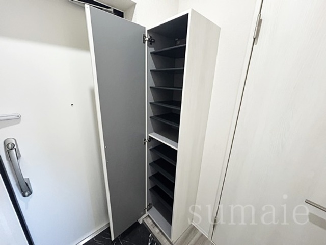 北区東十条１丁目の賃貸マンションの玄関|シューズボックスです☆