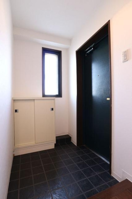 【玄関】 | コロニァ・ハウス | 毎日通る玄関はこちらです