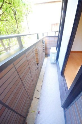 【バルコニー】 | ルミエール和田