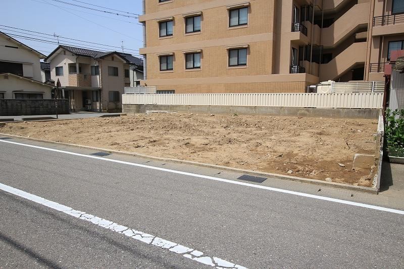 金沢市若草町の売地