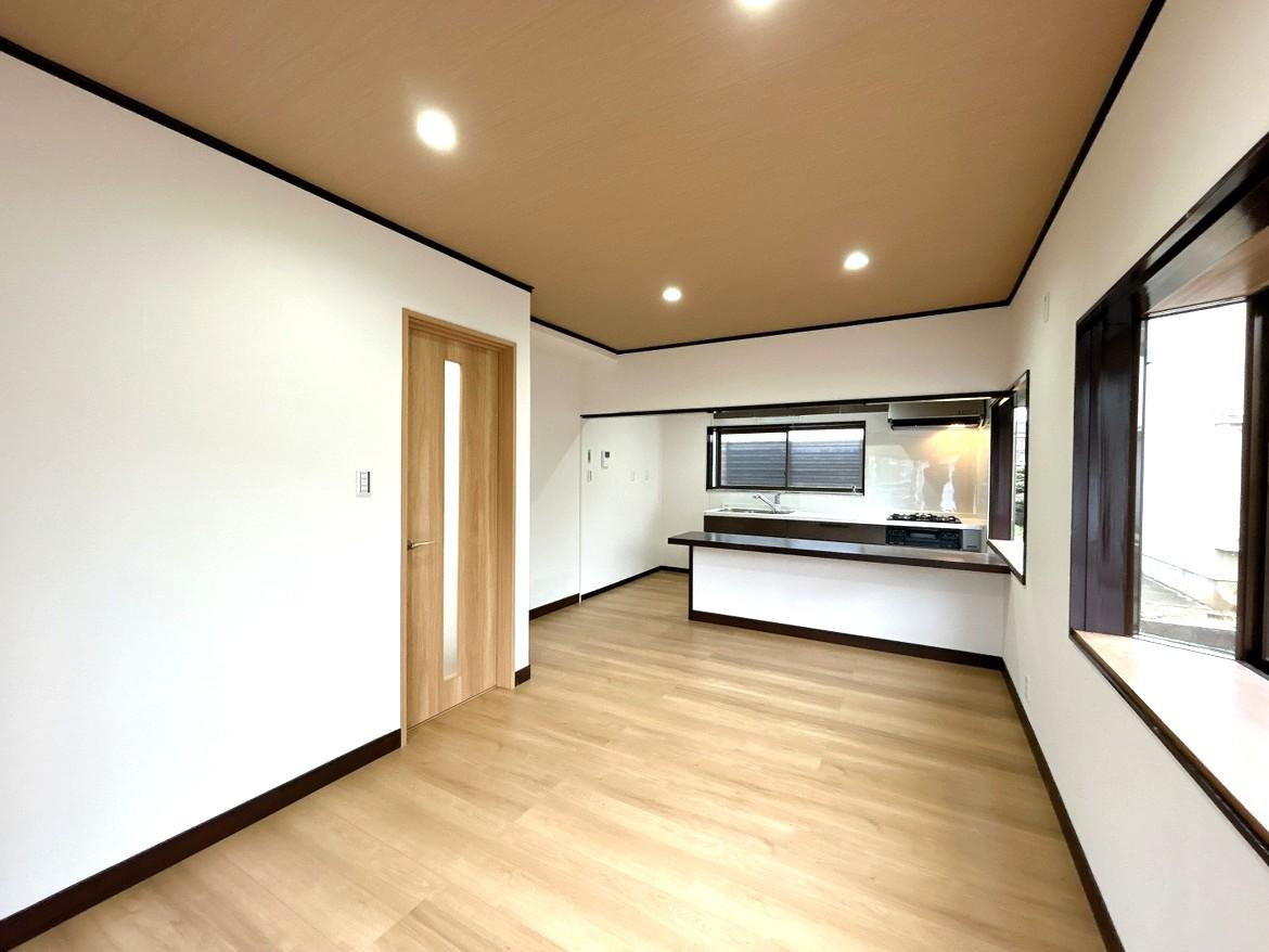 富山市鶴ヶ丘町の中古一戸建