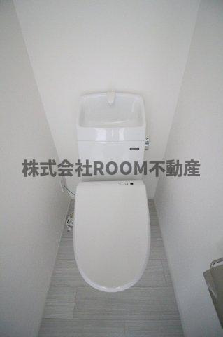 CASTELLO　Dのトイレ|落ち着いたトイレです