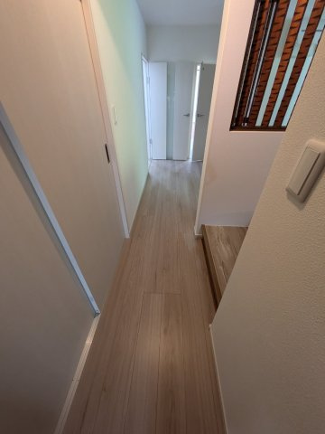 高知市一宮東町　中古一戸建ての内装|廊下もキレイです。