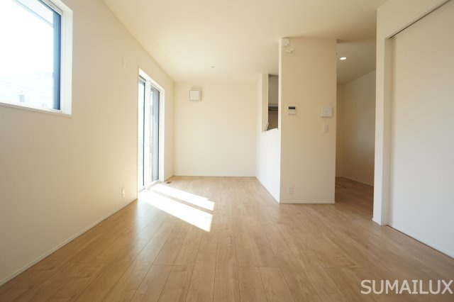 熊本市中央区出水６丁目の一戸建ての居間・リビング