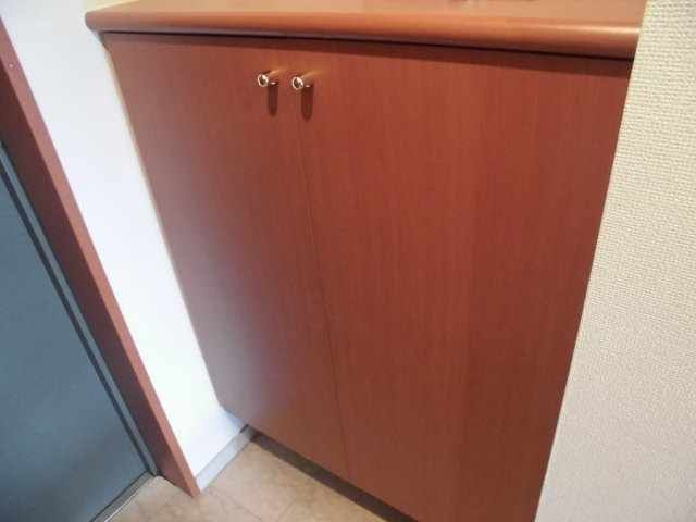 アベニュー白河の玄関