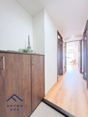 アーサー宗像アクシスの玄関