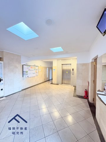 アーサー宗像アクシスのエントランス