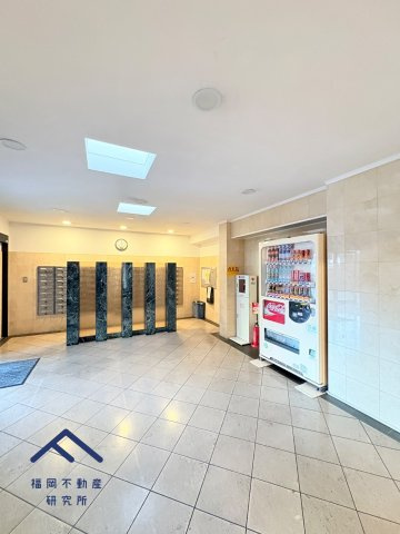 アーサー宗像アクシスのエントランス