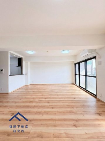 アーサー宗像アクシスの居間・リビング