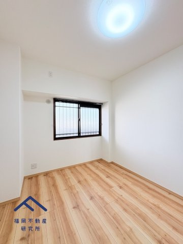 アーサー宗像アクシスの洋室