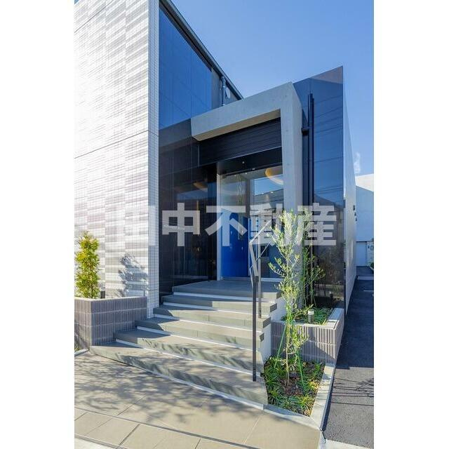 アジールコート都立大学のエントランス