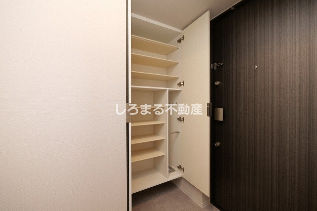 Dimora靭公園の収納