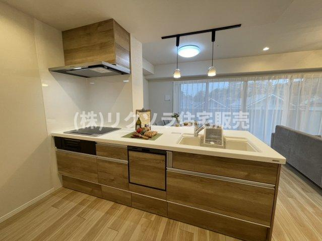 香里ヶ丘七丁目アーバンライフのキッチン|■物件内覧・資金計画相談・住宅ローン相談、リフォーム相談、お問合せ受付中■
※当日・翌日のご内覧、ご相談はお電話でのお問合せがスムーズです！