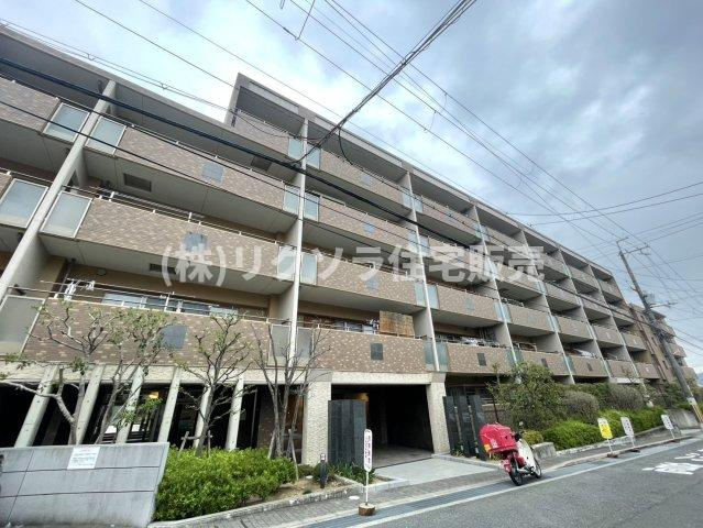 香里ヶ丘七丁目アーバンライフの外観|新しい生活にいかがでしょうか？外観はお住まいの顔になります。こだわりたいポイントですね。水回りリフォームやリノベーションも承ってます。
■現地見学・資金計画相談・住宅ローン相談もお問合せ受付中■