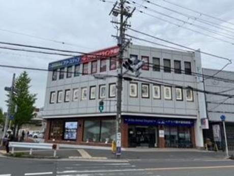トーエイビルの外観