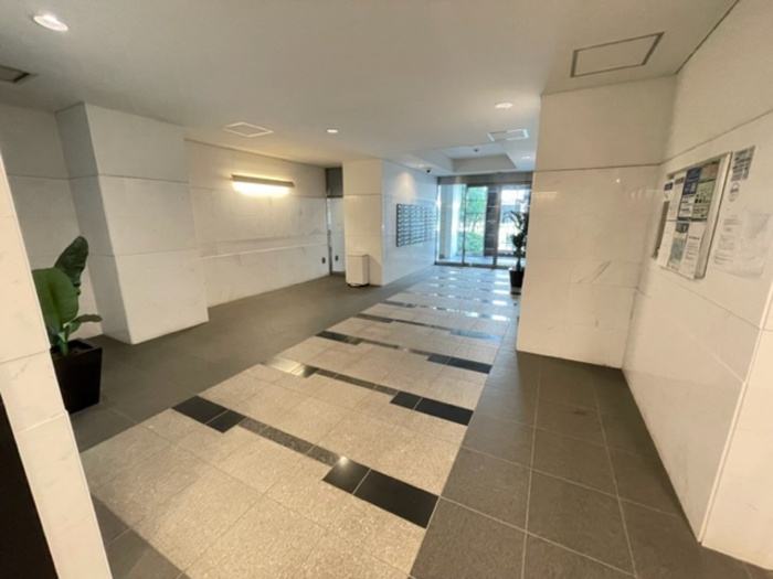 カスタリア押上のロビー