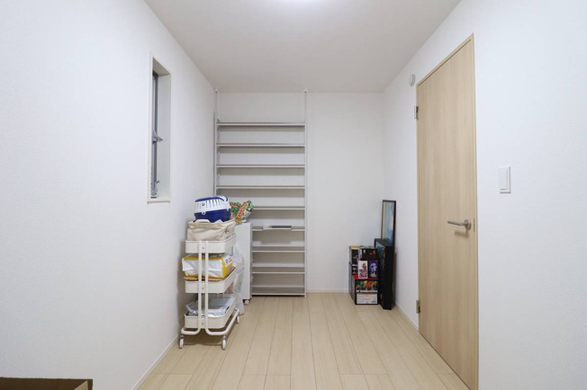 【洋室】 | 平野区平野本町4丁目 | 【3階：洋室5.5帖】