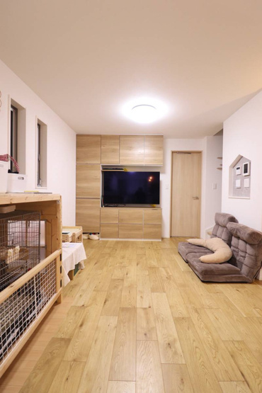 【居間・リビング】 | 平野区平野本町4丁目 | 【LDK：13.5帖】床暖房完備です☆