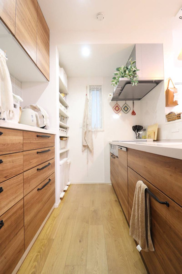 【キッチン】 | 平野区平野本町4丁目 | 背面にカップボード付きです♪