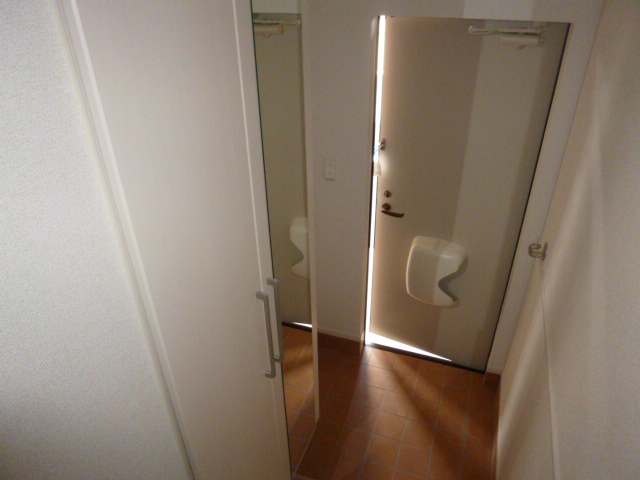 エヌ．プレストⅢの玄関