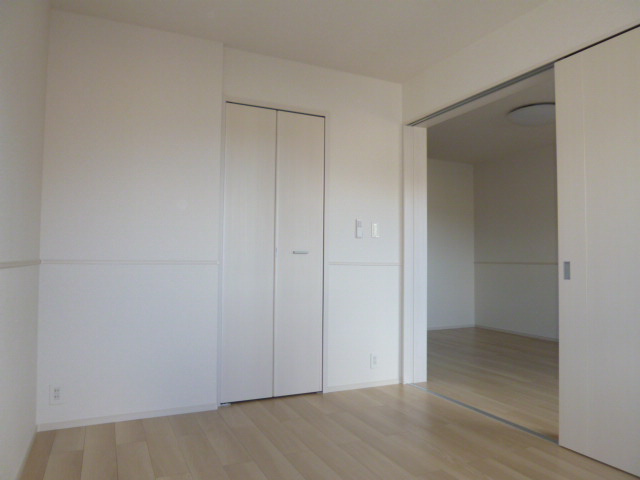 エヌ．プレストⅢの洋室