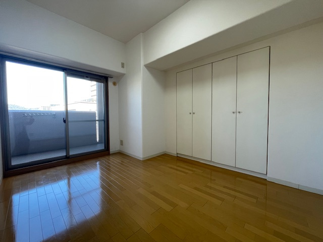 アルファステイツ清心の洋室