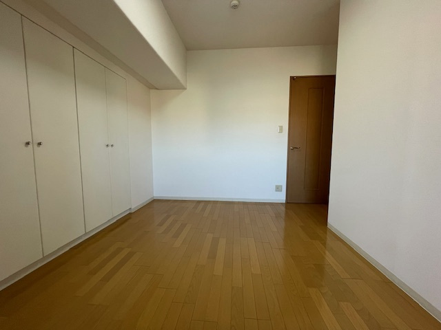 アルファステイツ清心の洋室