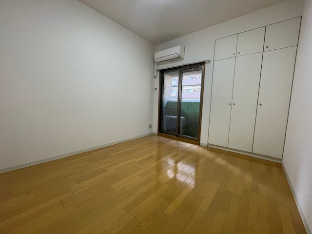 アルファステイツ清心の洋室|家具をレイアウトしやすい、整った形の6.24畳洋室です。