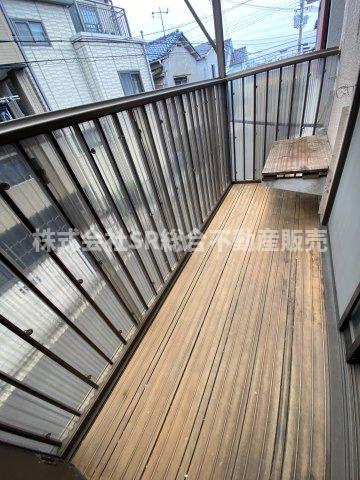 新池島町3丁目中古戸建のバルコニー|バルコニーは陽当たり良好で洗濯物が乾きやすいです！