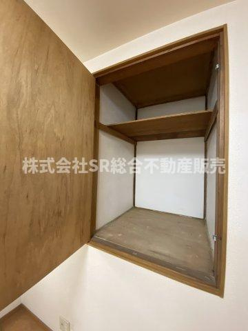 新池島町3丁目中古戸建の収納|小物を収納するのに便利です