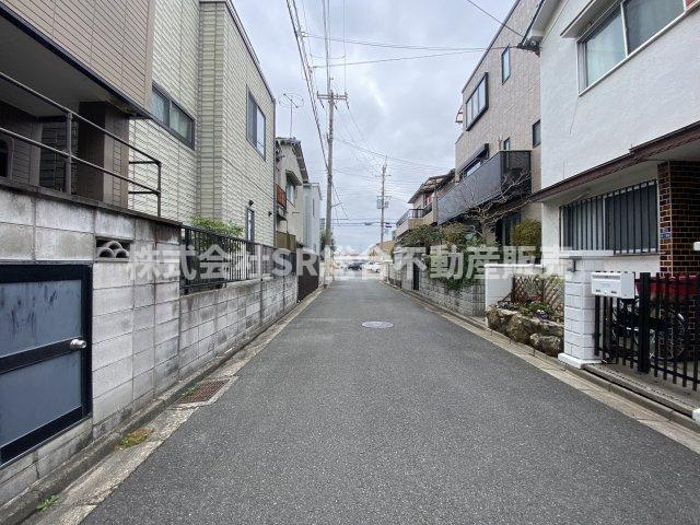 新池島町3丁目中古戸建の前面道路含む現地写真|前面道路含む現地写真です