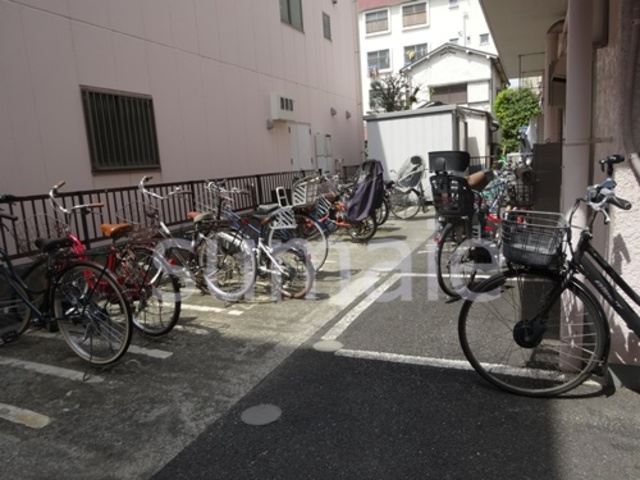 シャンボール大和郷の駐車場|駐輪場です☆