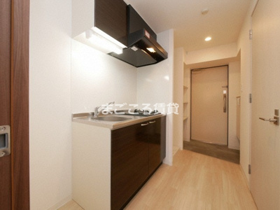 【玄関】 | ワールドアイ阿波座WEST