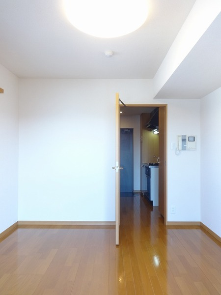 ルーブル新宿西落合伍番館の居間・リビング