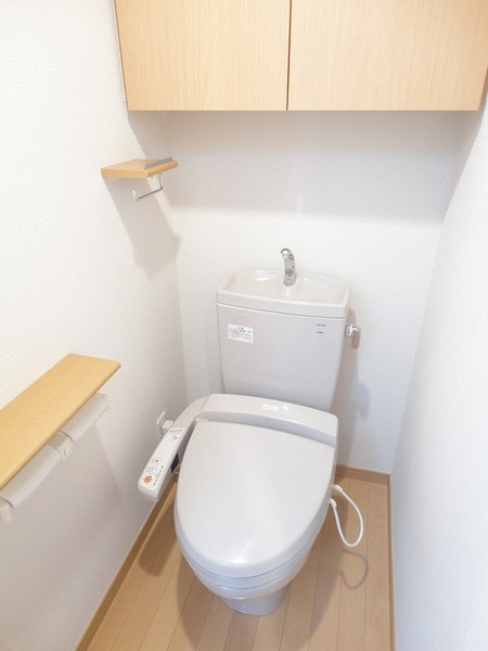 ルーブル小竹向原弐番館のトイレ