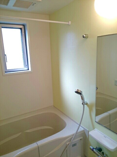 マロンガーデンAの浴室