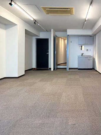 大阪市中央区西心斎橋２丁目の店舗事務所の内装