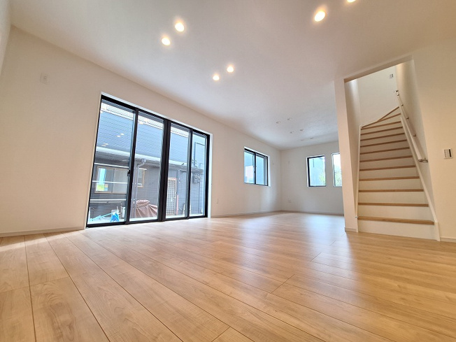 【外観】 | 練馬区土支田2丁目　新築一戸建住宅　全1棟　（成増店） | （2026年2月）撮影／都心部へ好アクセス　豊かな住環境
